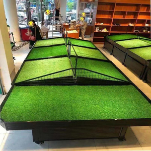 Césped artificial más suave de forma plana sobre hormigón